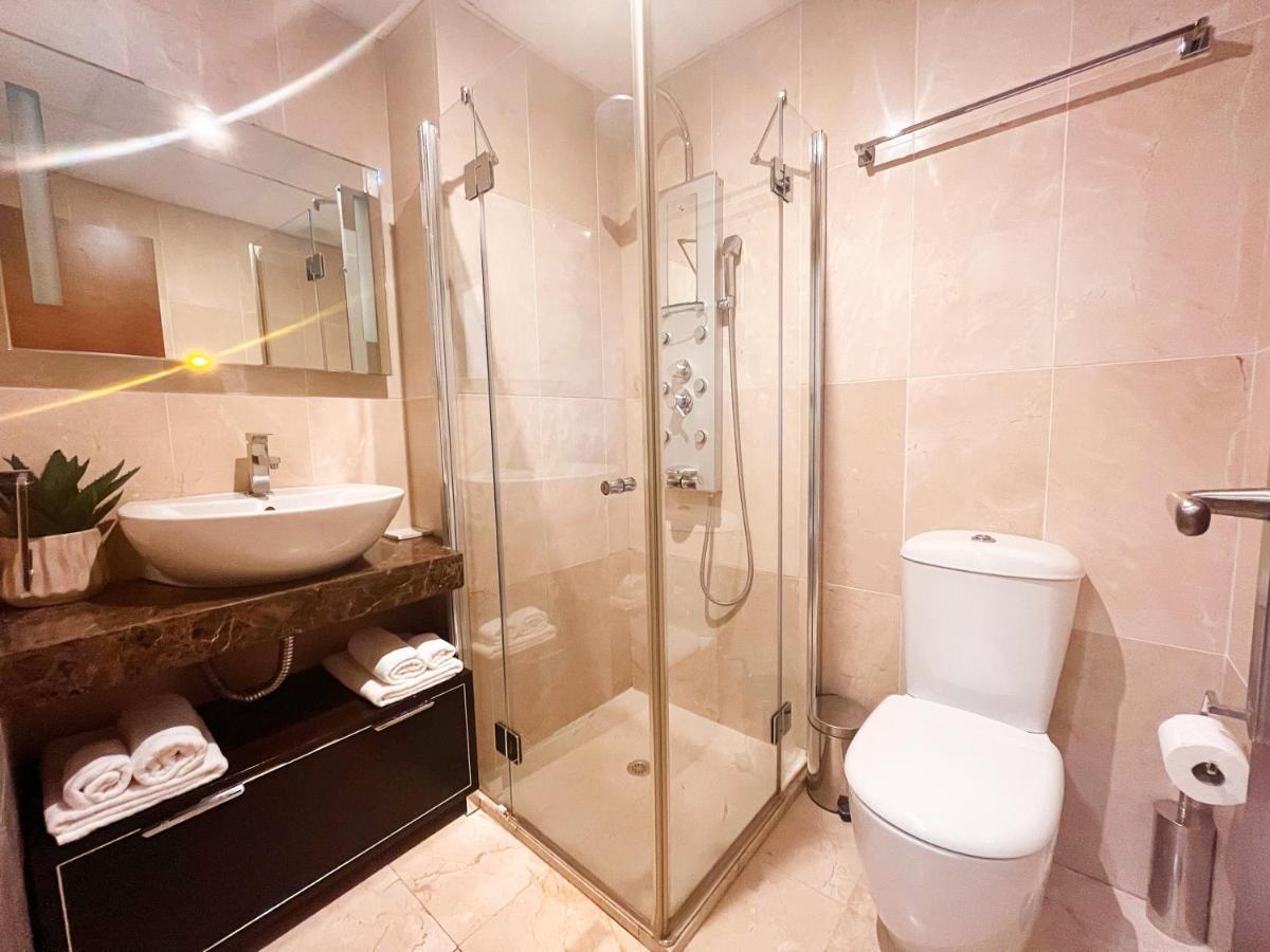 Homely Malaga Carreteria Con Piscina Zewnętrze zdjęcie